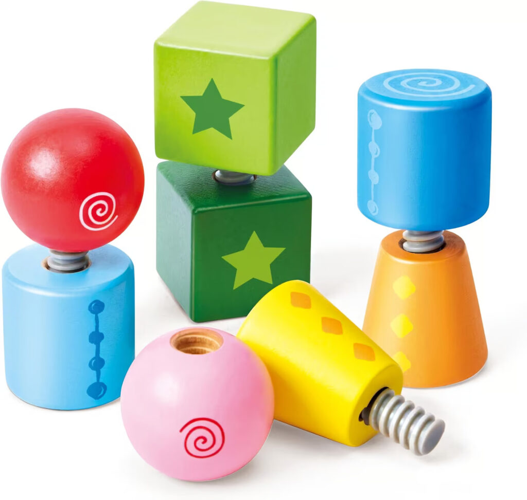 enroscar juguete agarre pinza montessori infantil motricidad
